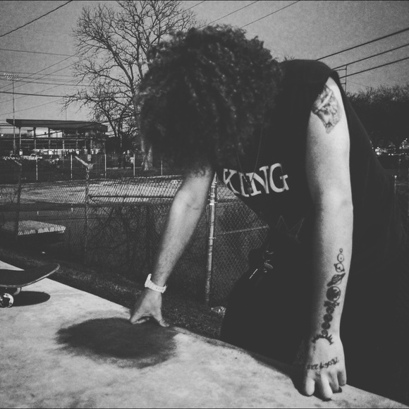 Meet your Posher, Julian - Picture 1 of 1